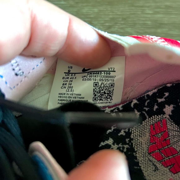 Nike / Women’s / Size 9 / Nike React Running Shoes 👟 - Picture 7 of 7